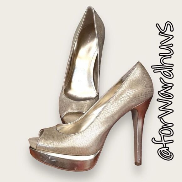 Calvin Klein Gold Arielle 5” Heels Size 7 - Picture 1 of 12